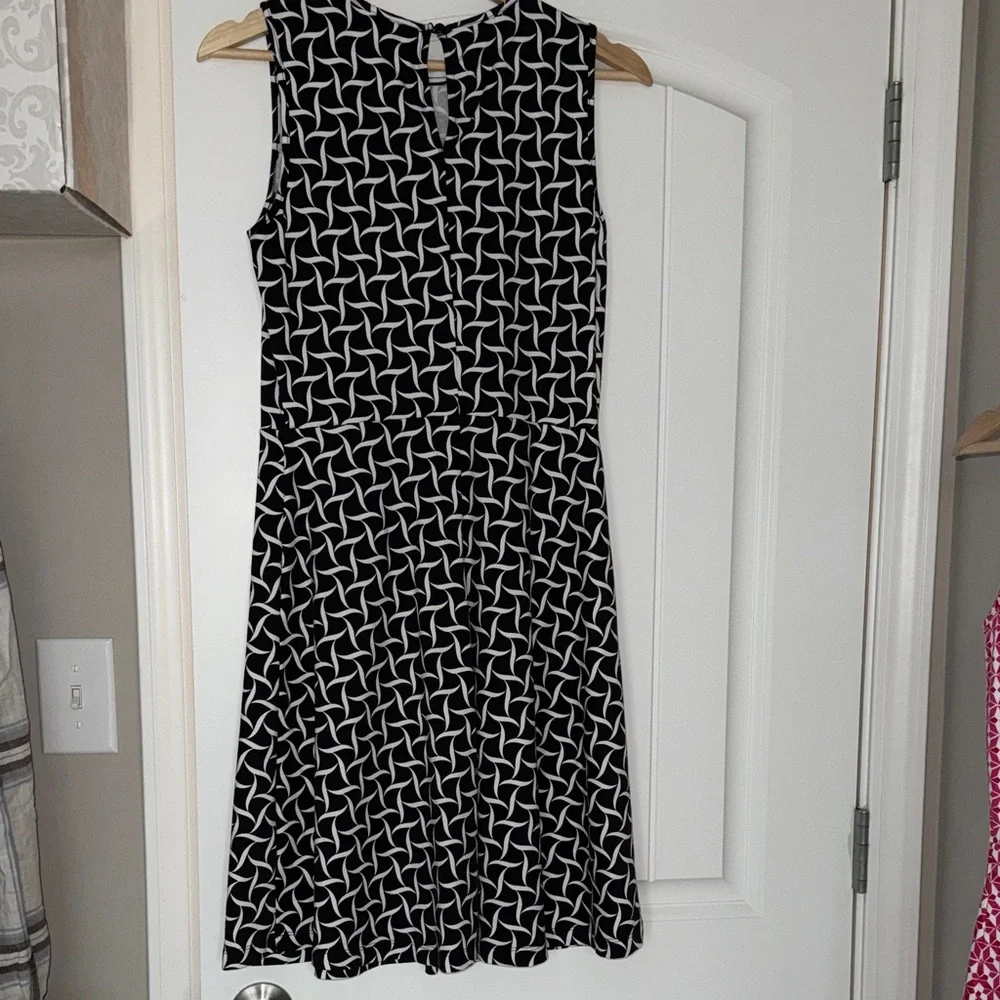 New York & Company Black & White Print Dress Size M - Picture 3 of 7